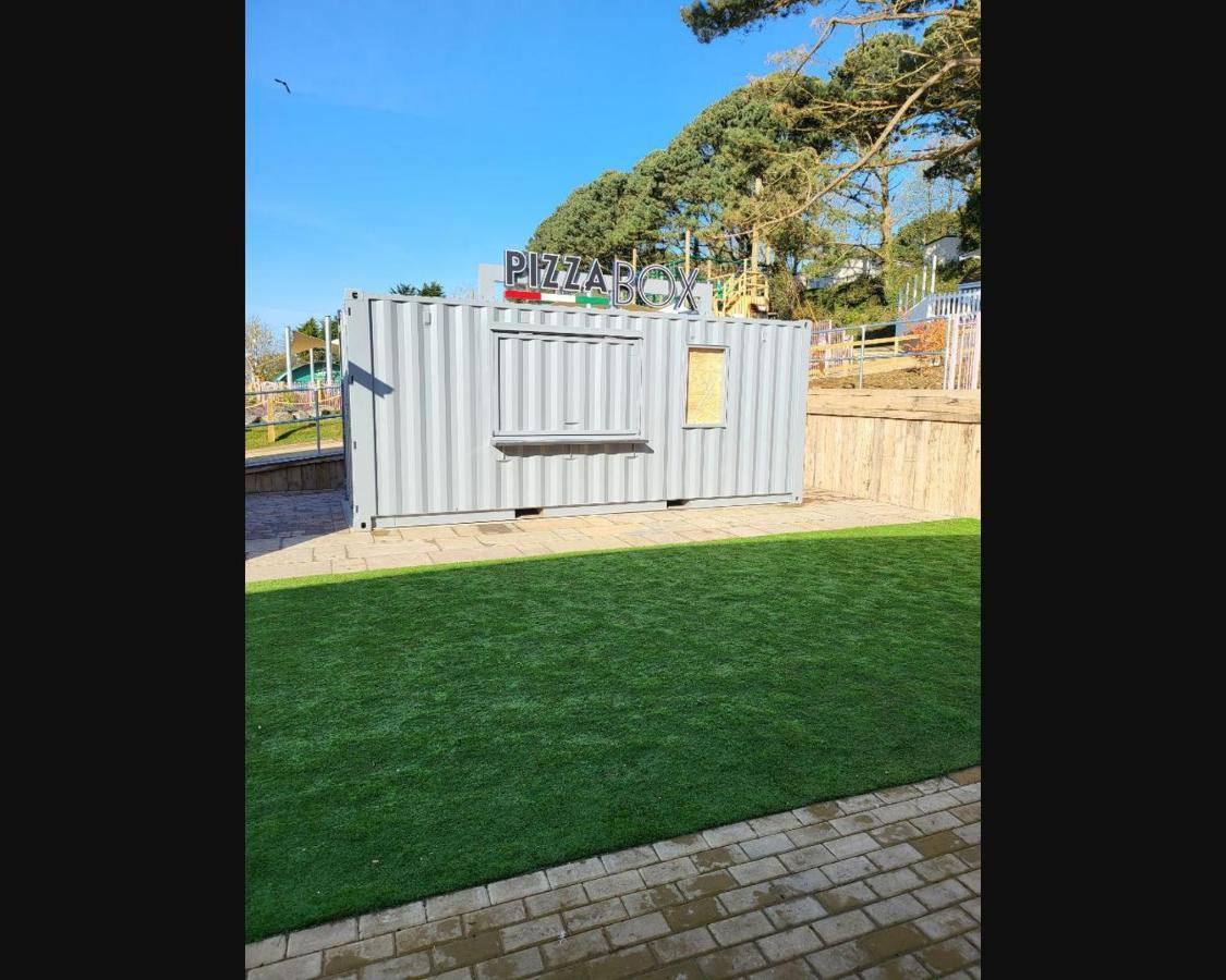 Exotic 3-Bed Caravan At Newquay Holiday Park New Quay Exterior foto